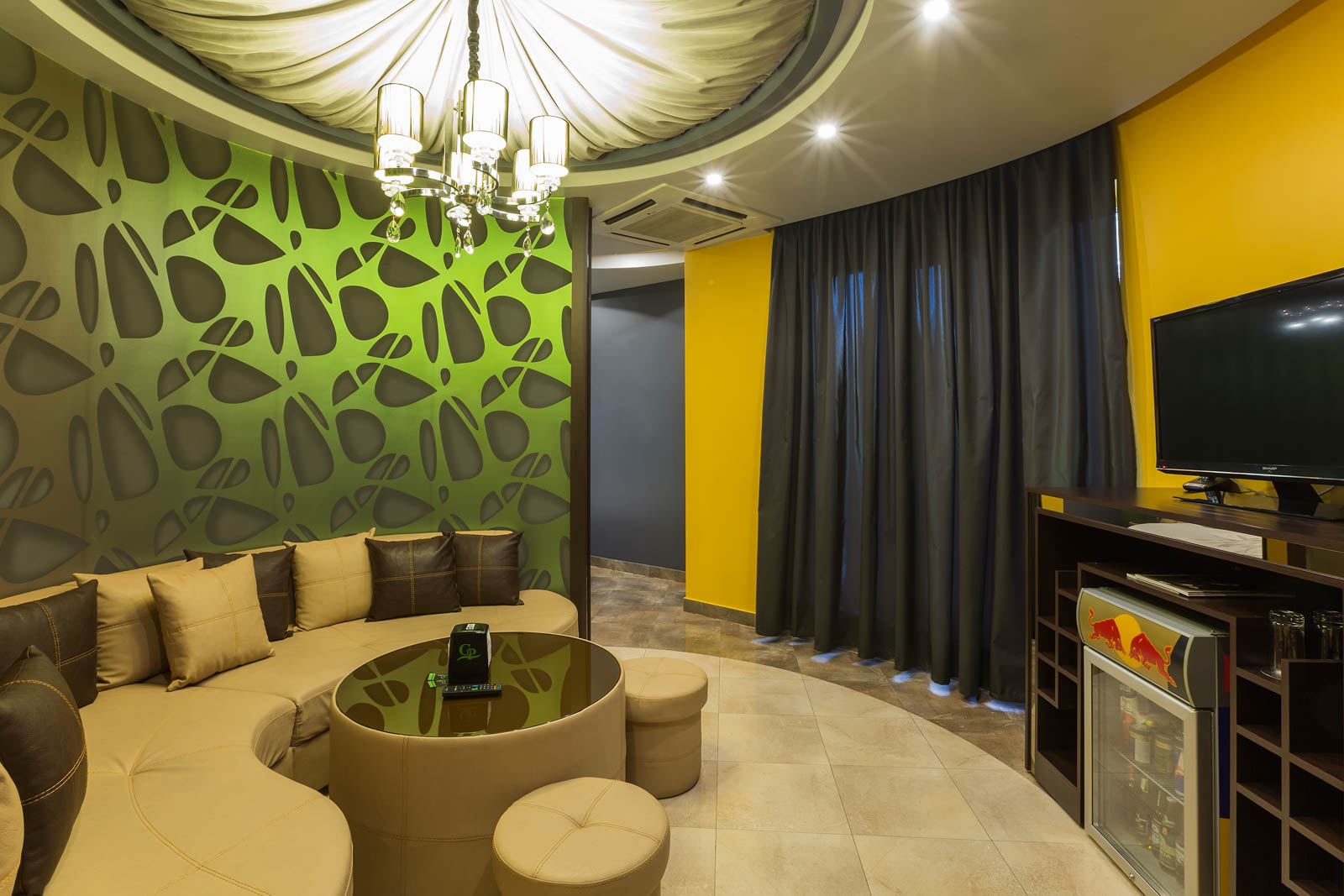 Ընդարձակ նախասրահով համար